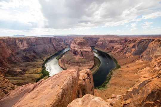 Private Overnight Tour to Antelope Canyon, Horseshoe Bend Zion from Las Vegas