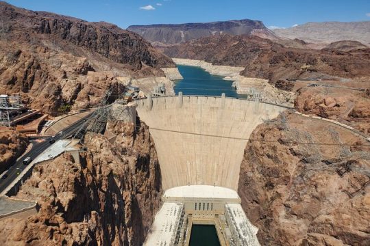 Hoover Dam, Lake Mead & Historic Boulder City Tour w/Private Option (2-6 people)
