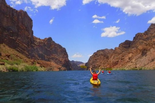 Kayaking Day Trip on the Colorado River from Las Vegas