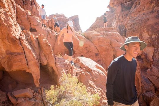 Valley of Fire Hiking Tour from Las Vegas