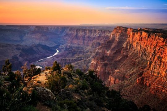 Private Grand Canyon South Rim: Sunset Tour from Las Vegas
