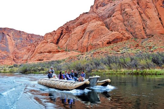 Grand Celebration Helicopter Tour with Black Canyon Rafting