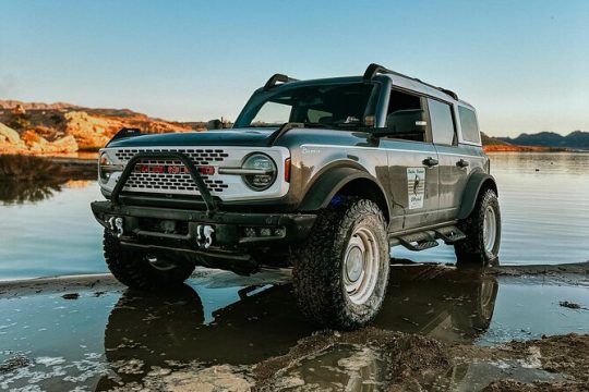 Private Off-Road Heritage Bronco Experience in Lake Mead