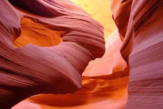 Antelope Canyon and Horseshoe Bend Day Trip from Las Vegas