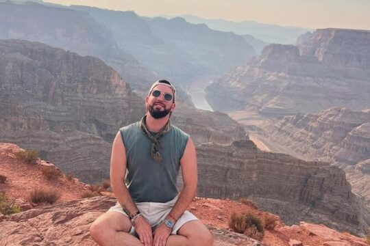 Las Vegas: Grand Canyon West Rim Bus Tour with Skywalk